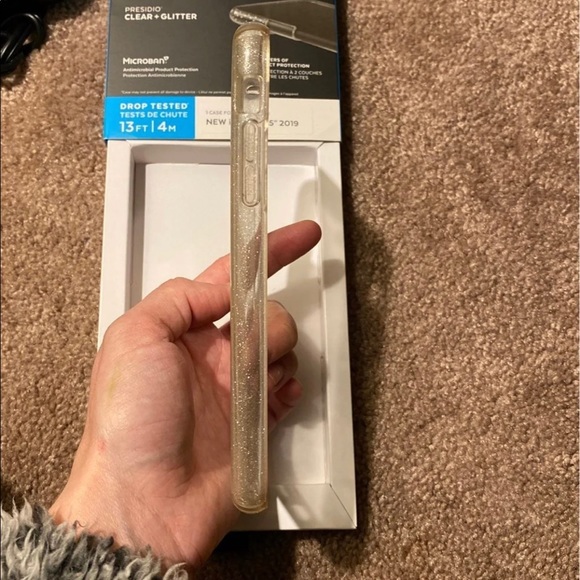 iPhone 11 Pro Max Speck case  gold glitter - Picture 2 of 3